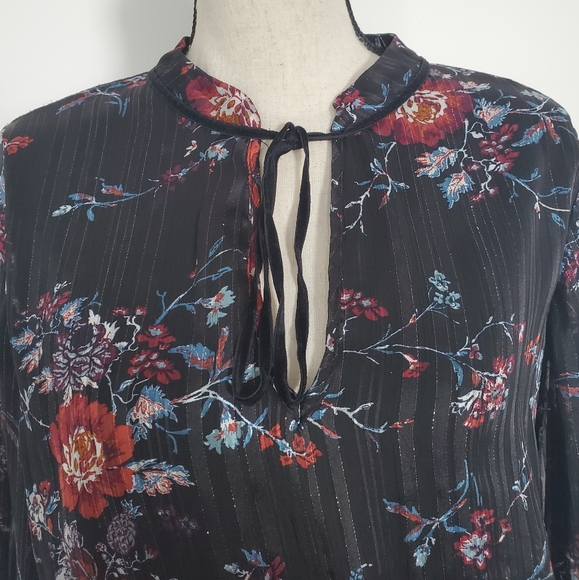 Dark floral dress - Picture 2 of 6